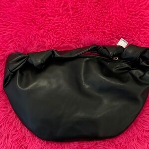 Express Chic Black Shoulder Bag